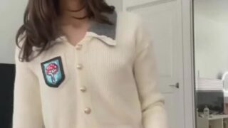 Hot trans (Yves) couple jerking off, fake – 이브 이달의 소녀
