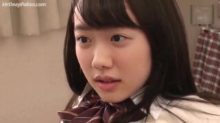 Pussy of Mana Ashida seduced him to try how she tastes 芦田愛菜 [日本人] Japanese