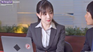 Colleague left his sperm inside her, Jisoo (지수 블랙핑크) in hot sex tapes